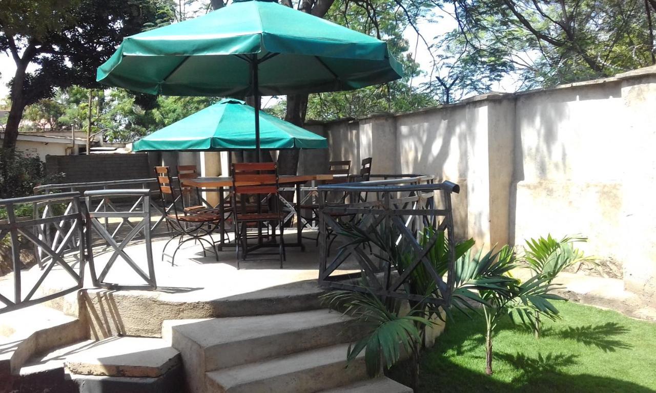 Mountain View Self Catering Guesthouse & Hostel Kisumu Bagian luar foto