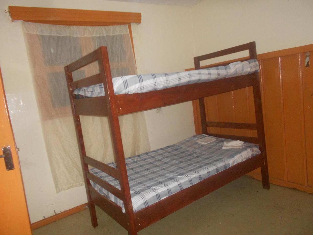 Mountain View Self Catering Guesthouse & Hostel Kisumu Bagian luar foto